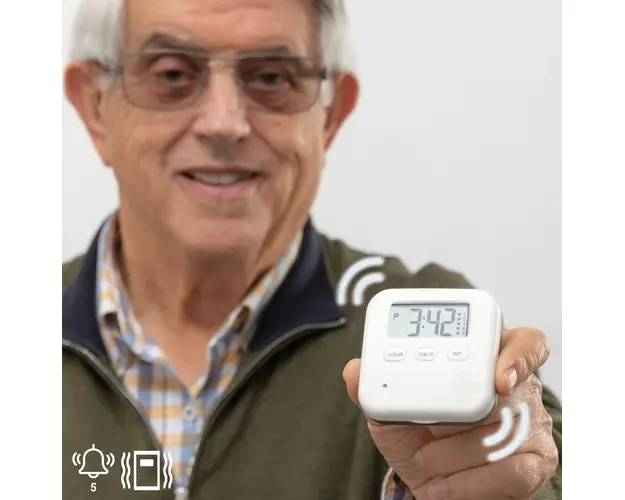 Cutie electronica si inteligenta pentru medicamente InnovaGoods, cu ceas digital