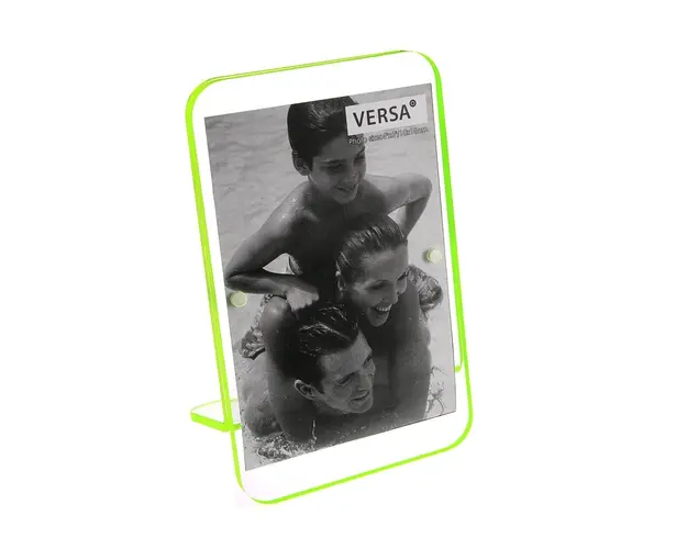 Rama foto Iyla, Versa, 10x15 cm, acril, verde