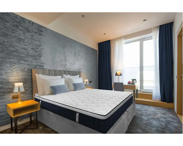 Saltea ortopedica Siena, 200x200x30 cm, Pocket 7 Zone de Confort, Memory, fermitate medie/ferma