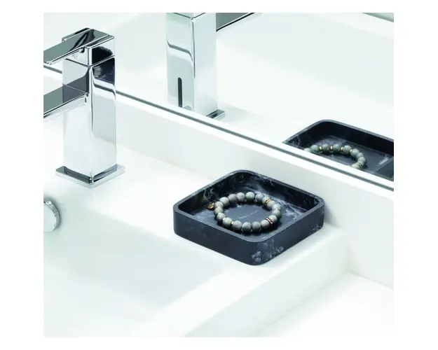 Suport bijuterii Dakota, iDesign, 12x12 cm, polirasina