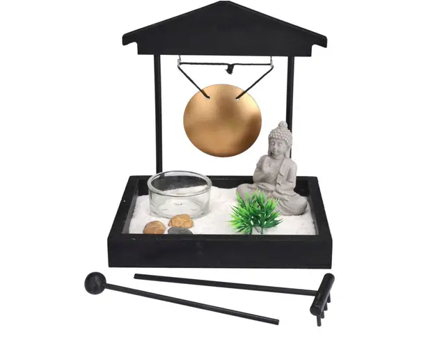 Suport pentru lumanare Buddha zen garden, 12x15x16.5 cm, MDF, negru