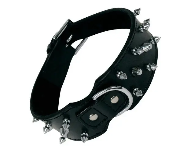 Zgarda pentru caini Spikes Three Rows, 60 cm, piele/metal, negru