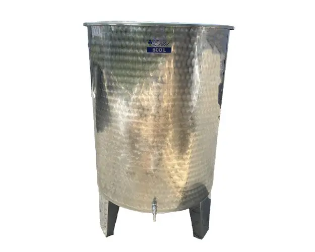 Cisterna inox 500 L, Zottel, cu picioare sudate