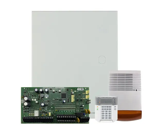 Kit alarma antiefractie Paradox Spectra SP7000+K32+SL-900B, 2 partitii, 16-32 zone, 32 utilizatori, cutie cu traf