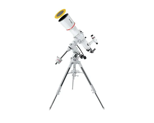 Telescop refractor Bresser Messier AR-127S/635 EXOS-1/EQ4 Hexafoc