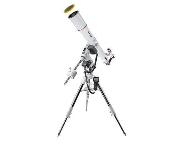 Telescop refractor Bresser Messier AR-90/900 EXOS-2 GoTo
