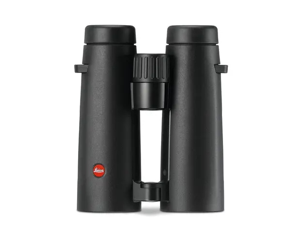 Binoclu Leica Noctivid 8x42