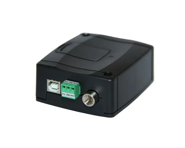 Comunicator universal TELL EcoLINE PRO-4G.IN4.R1, 2G/3G/4G, iesire linie telefonica, 4 intrari, 1 iesire