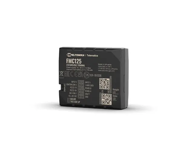 GPS Tracker auto Teltonika FMC125 bluetooth, LTE CAT1, acumulator de rezerva 170 mAh, GSM 4G