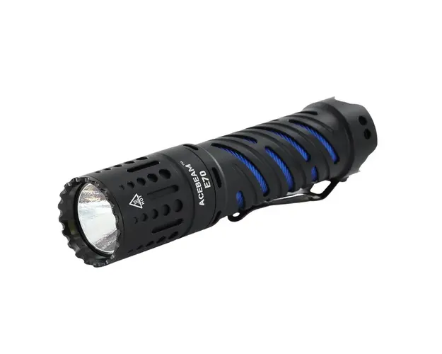 Lanterna profesionala Acebeam E70-AL, 4600 Lumeni, 240 m + acumulator