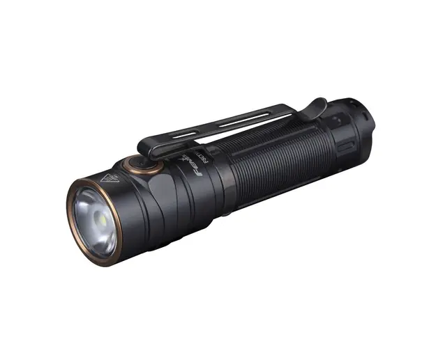 Lanterna profesionala reincarcabila Fenix E30R, 1600 lumeni, 203 m