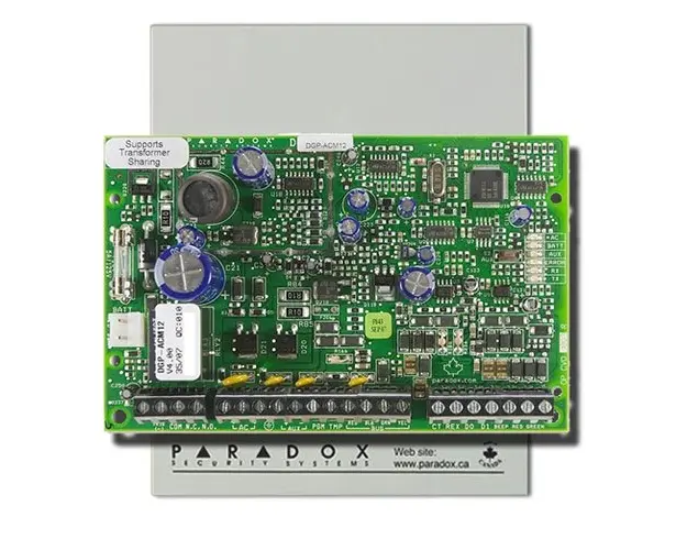 Modul de control acces Paradox ACM12 + Carcasa metalica cu traf