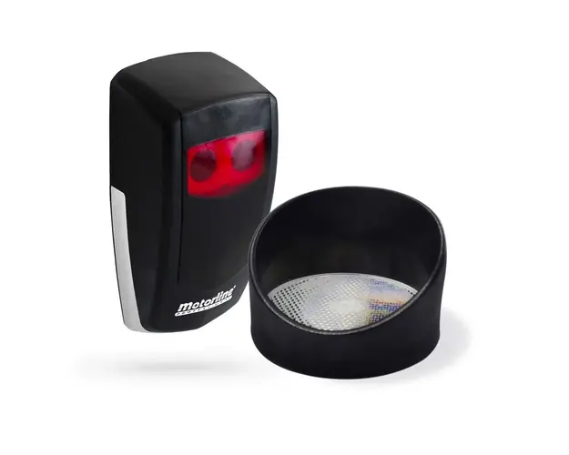 Pereche de fotocelule cu infrarosu Motorline MFE, 12 m, IP 54