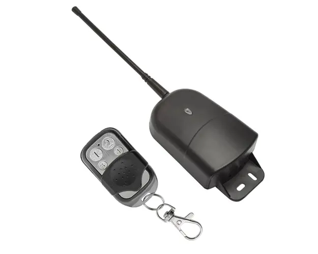 Set radiocomanda 2 canale AJ-84-2, cod fix/saritor, 200 utilizatori, 200 m