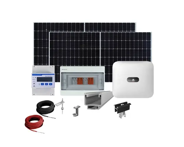 Sistem fotovoltaic complet 5 kW, invertor trifazat On Grid WiFi si 12 panouri Canadian Solar, 120 celule, 460 W, pe structura de metal