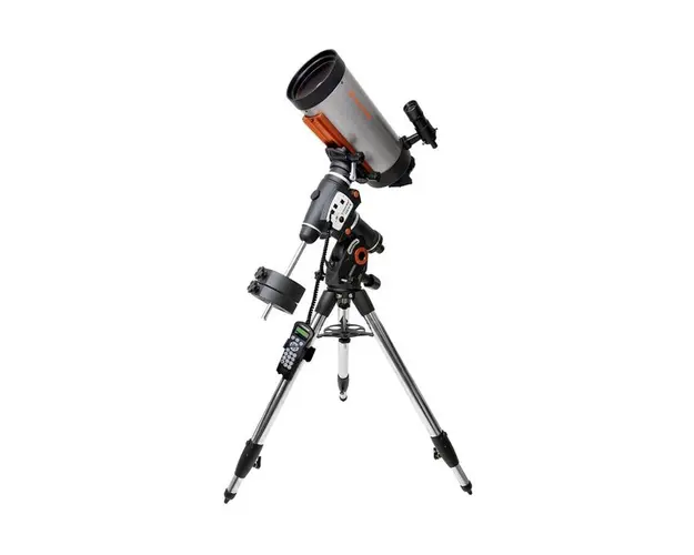 Telescop maksutov-cassegrain Celestron CGEM II 700 GOTO