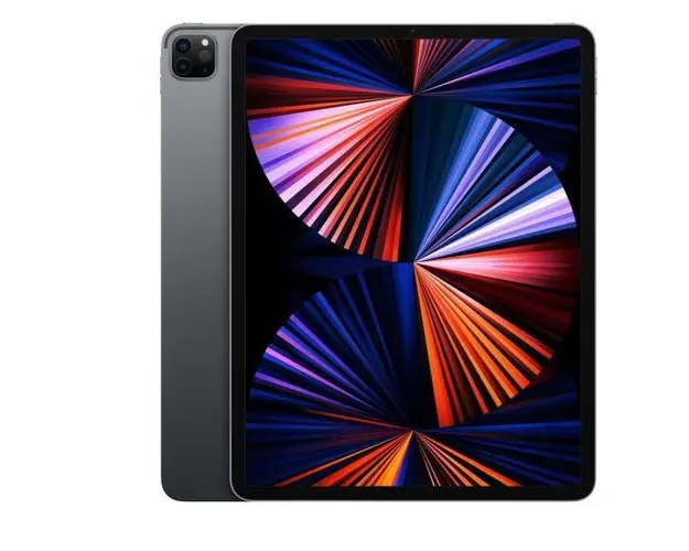 Apple iPad Pro 12.9 (2022) 6th Gen, 2TB, Wi-Fi, Space Grey