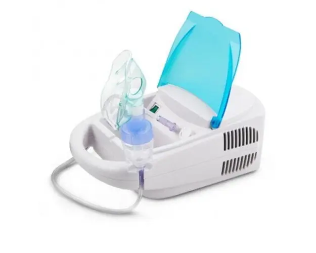 Aparat nebulizator de aerosoli cu compresor Esperanza Zephyr ECN002, Kit complet de accesorii inclus, Alb