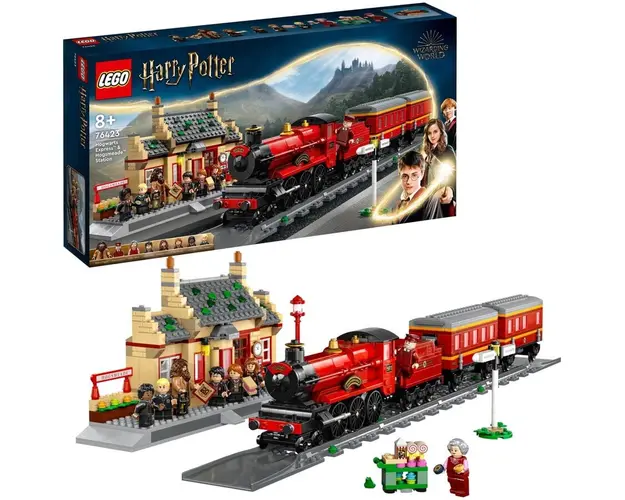 LEGO® Harry Potter TM - Expresul Hogwarts™ si gara din Hogsmeade™ 76423, 1074 piese
