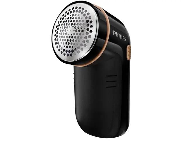 Aparat de curatat scame Philips GC026/80, 8800 rpm, Negru