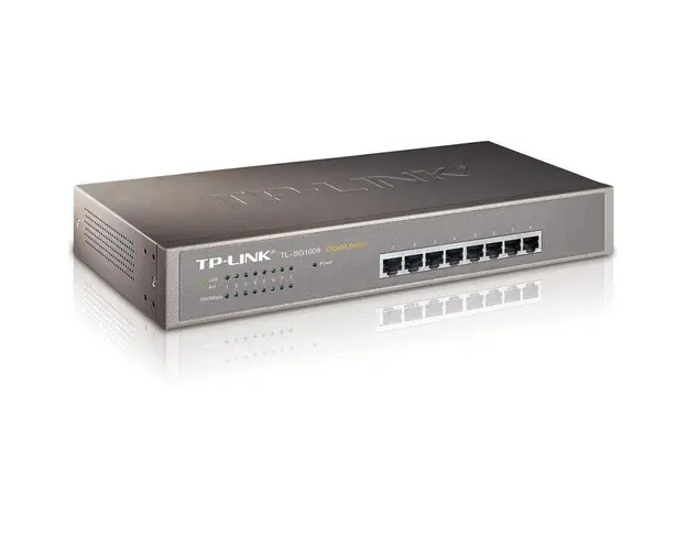 Switch 8 porturi Gigabit