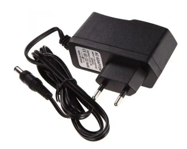 Alimentator cu stecher incorporat, 12V, 2A, Safer ST122A