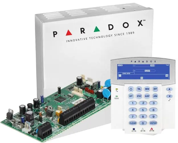 Centrala de alarma Paradox Spectra 5500 si tastatura K35