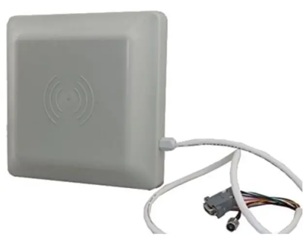 Cititor control acces Long Range - 6 metri pentru bariere