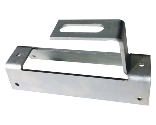 Suport fixare sina pentru acoperis profil metalic profil trapezoidal