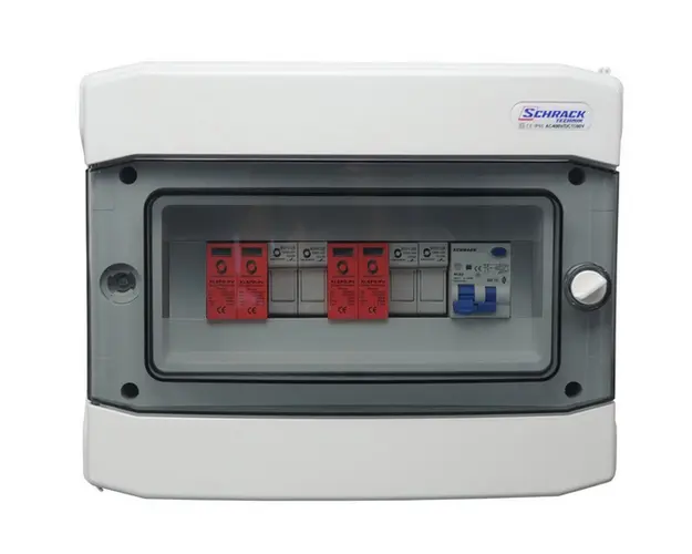 Tablou complet de protectii pentru sistem fotovoltaic 3 KW cu 2 stringuri monofazat