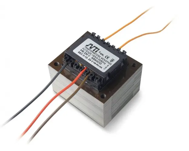 Transformator compatibil cu automatizarile de poarta batanta KING GATES LINEAR, 24V, TRA060