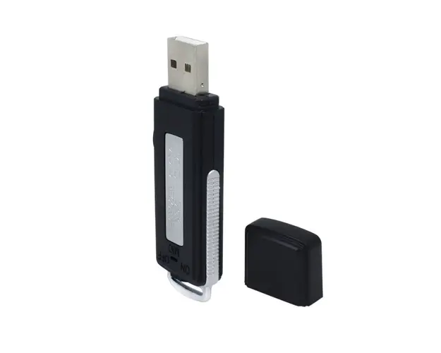 Memorie USB Spion Techstar® U-Disk B2, 8GB, Microfon Integrat, Inregistrare Automata, Acumulator, Alimentare USB