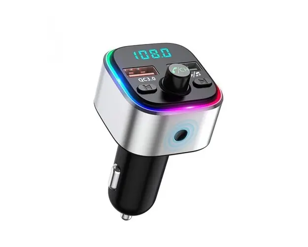 Modulator FM Techstar® T32, Wireless, Bluetooth 5.0, Microfon Integrat, Quick Charge 3.0, Slot MicroSD, Ambient Light