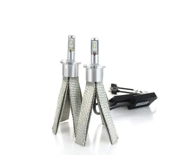 Set 2 LED-uri Auto Techstar® 8C, D2S , 30w, 3000 Lumeni, 6500K, AUTO, 12-24 Volti, COB, Radiator Aluminiu si Cupru