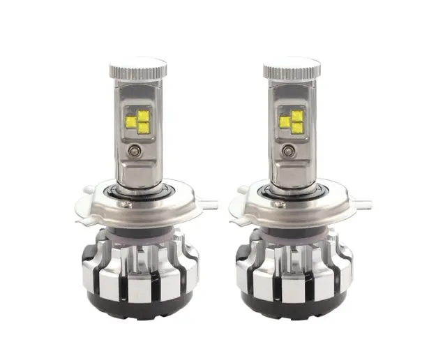 Set 2 LED-uri Auto Techstar® T1S, H4, 40w, 8000 Lumeni, 6500K, AUTO, 12-24 Volti, CREE, Canbus, Radiator Aluminiu