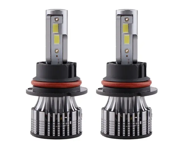 Set 2 LED-Uri Auto Techstar® V8, 9004, 120W, 12-24V, 15000 Lumeni, 6000K, Unghi Fascicul 360, CSP 3570, Canbus, Radiator Aluminiu, Racire Cooling Tech, Argintiu