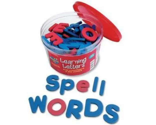Joc interactiv Learning Resources Litere magnetice mari si mici