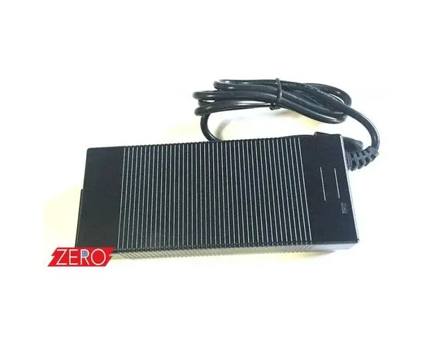 Incarcator pentru trotineta ZERO 10, 52V