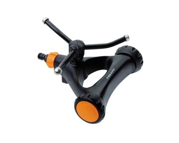 Aspersor universal rotativ cu roti Fiskars 1023657, cap metalic