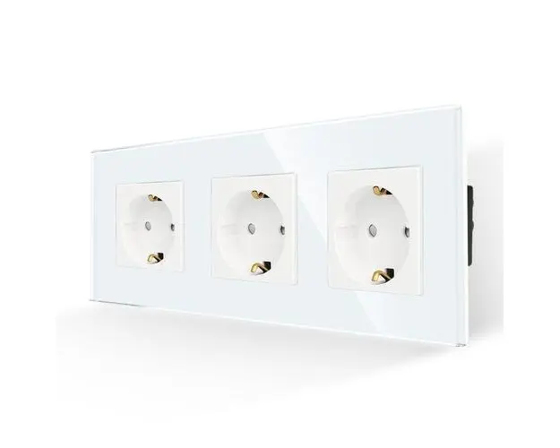 Priza Tripla cu Rama din Sticla LUXION