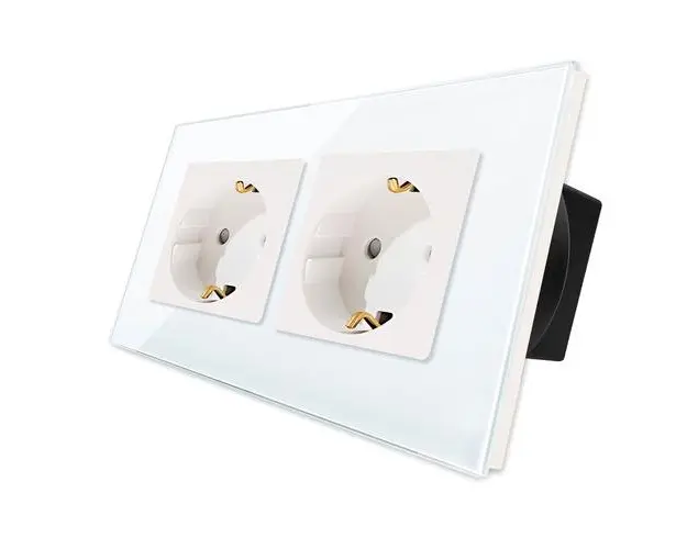 Priza Dubla cu Rama din Sticla LUXION