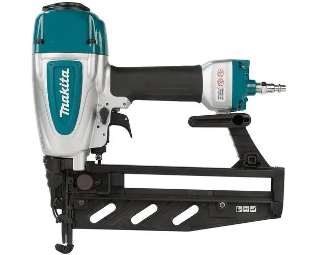 Pistol pneumatic pentru cuie cu jumatate de cap Makita, AF601, 8.3 bar, 25-65 mm cuie- se foloseste la compresor