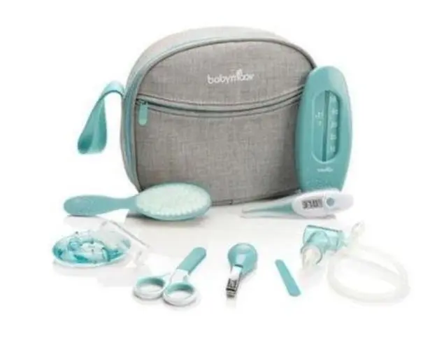 Set pentru ingrijire Babymoov Aqua, 9 Piese (Alb/Albastru)
