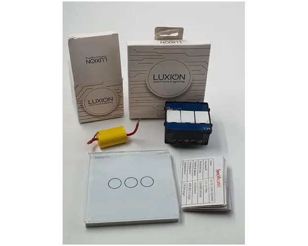 Intrerupator Triplu Wi-Fi cu Touch din Sticla LUXION