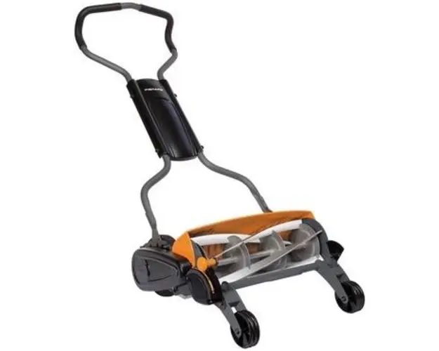 Masina de tuns iarba manuala Fiskars Momentum