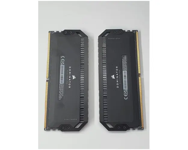 Memorii Corsair Dominator Platinum RGB 32GB(2x16GB) DDR5 6200MHz CL36 Dual Channel Kit