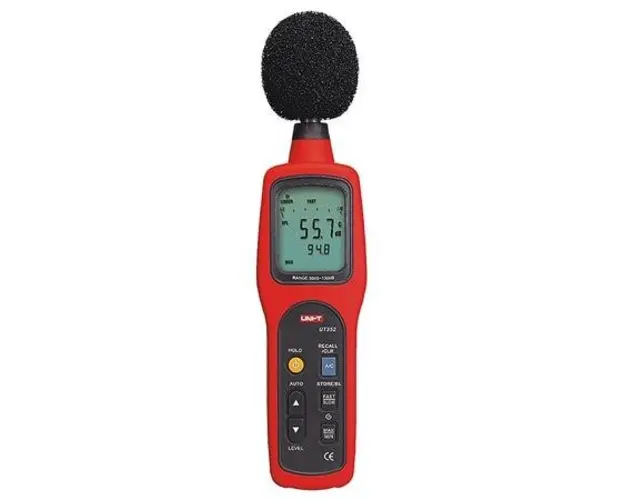 Decibelmetru digital UNI-T UT352, Display LCD cu iluminare din spate