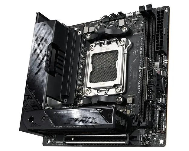 Placa de baza ASUS ROG STRIX X670E-I GAMING WIFI, AMD AM5, DDR5, mITX