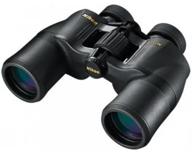 Binoclu Nikon Aculon A211 8x42