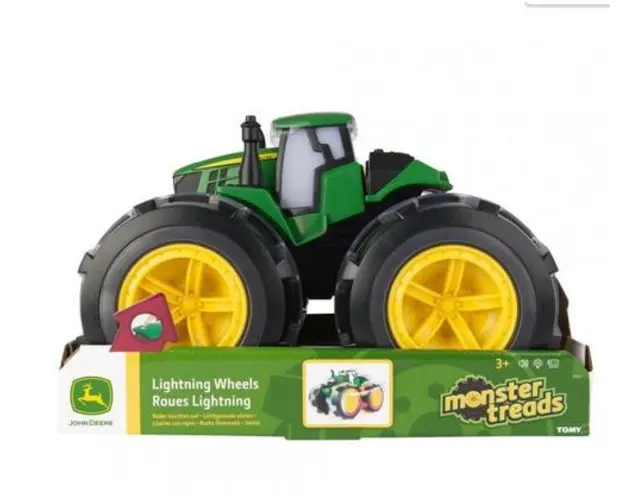 Tractor cu roti mari si lumini
